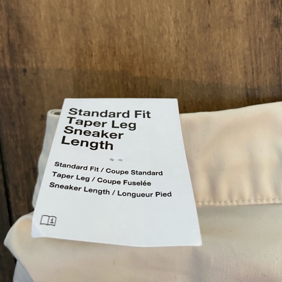 Nike Sportswear Style Essentials Unlined Cropped Pants | 36 Tapered Leg | Cream - Picture 7 of 8